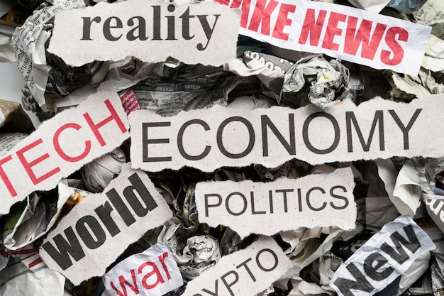 A collage of different news headlines from various US news outlets, each covering the same economic event but with different emotional tones (positive, negative, neutral).