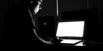 The Ethics of Anonymous Sources: When Confidentiality Challenges Journalistic Integrity - Cover Image